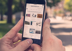 iPhone 5S Street MockUp